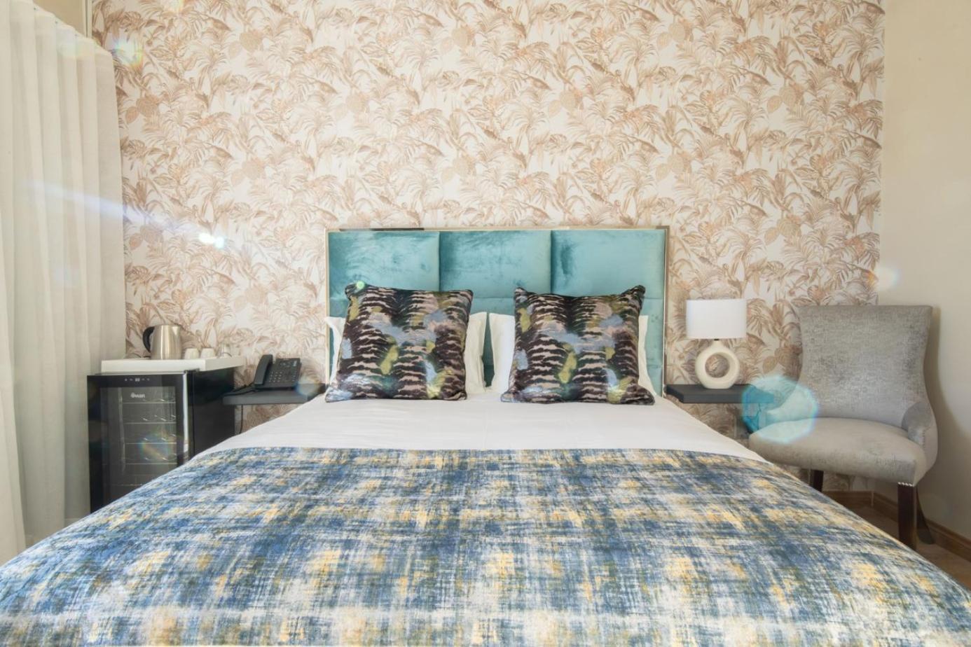 Dolphin Bay Boutique Hotel And Spa Port Elizabeth Extérieur photo
