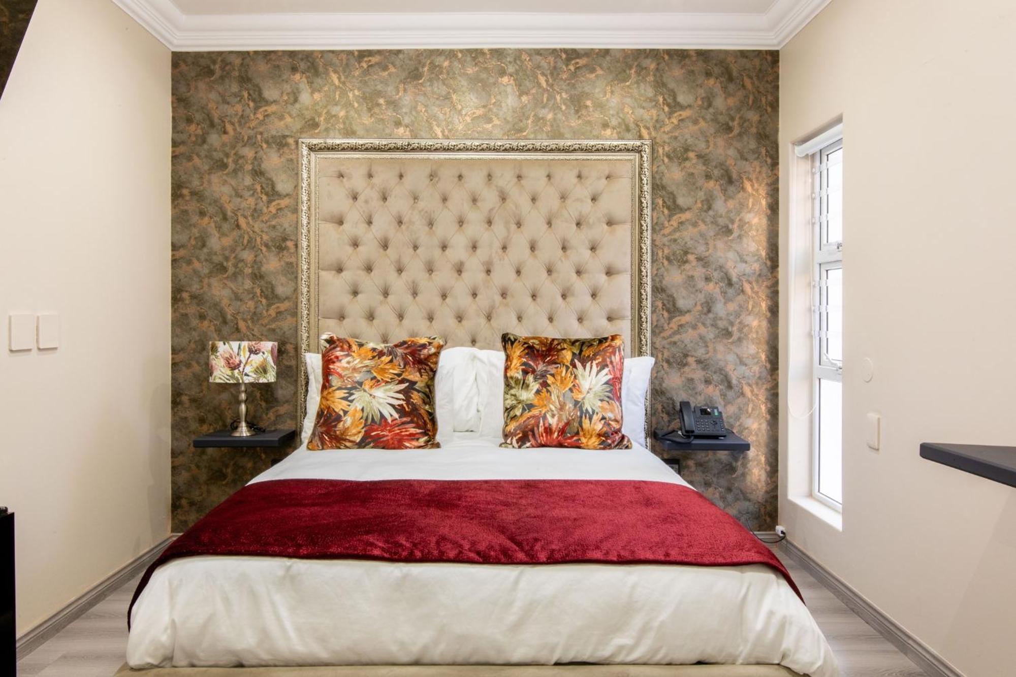 Dolphin Bay Boutique Hotel And Spa Port Elizabeth Extérieur photo