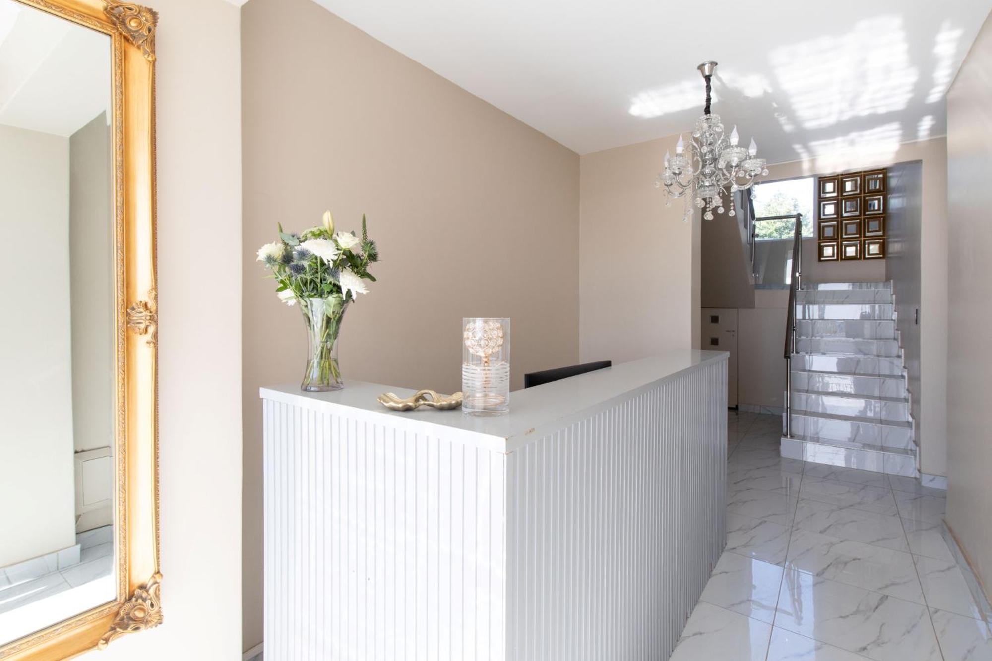 Dolphin Bay Boutique Hotel And Spa Port Elizabeth Extérieur photo