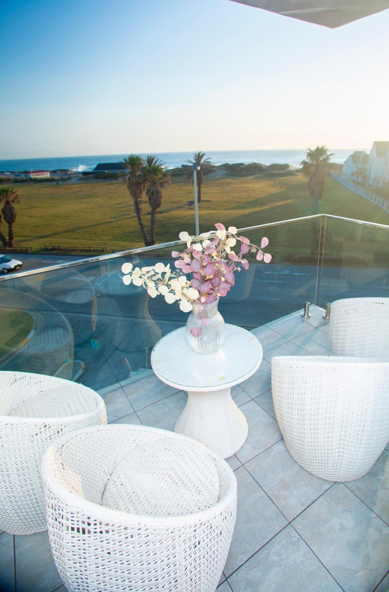 Dolphin Bay Boutique Hotel And Spa Port Elizabeth Extérieur photo